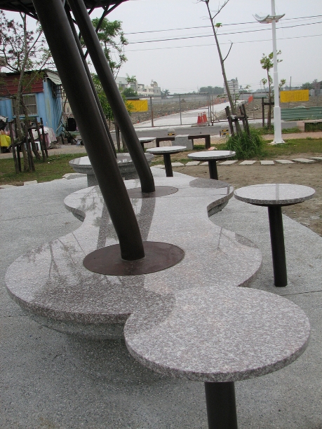 03.jpg